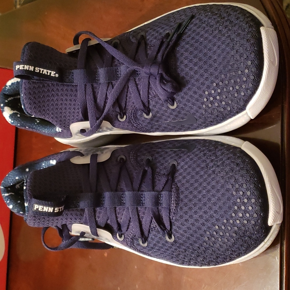Nike free TR 8 penn state sneakers